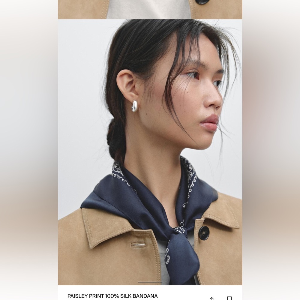 Massimo Dutti silk scarf